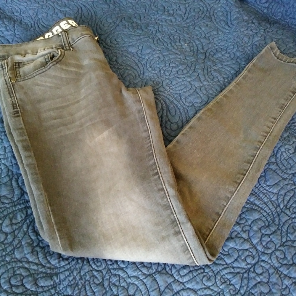 Black Jeans